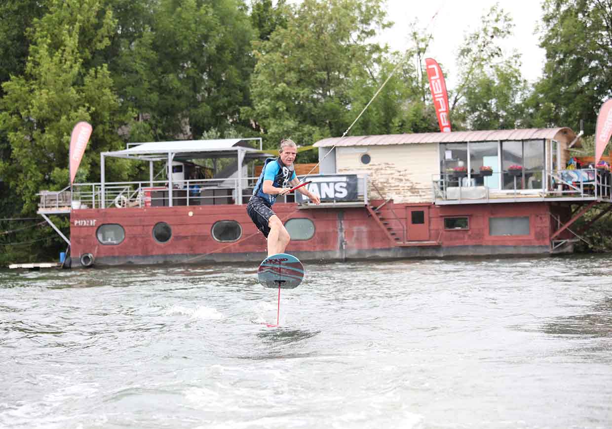 RageBoat Paris Wakeboard Wakesurf France foil Hydrofoil School Learn Apprentissage Ile de France Bezons
